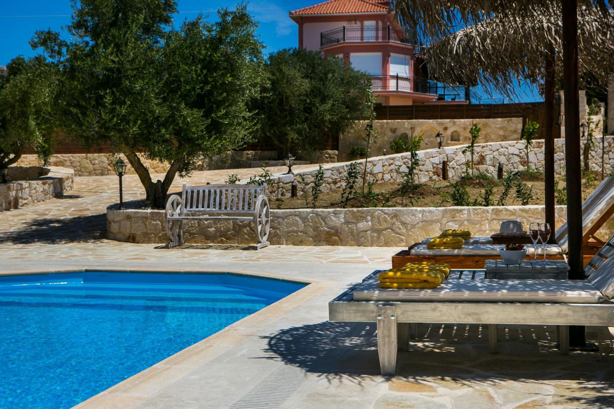 Villa Ydria Chavriáta エクステリア 写真