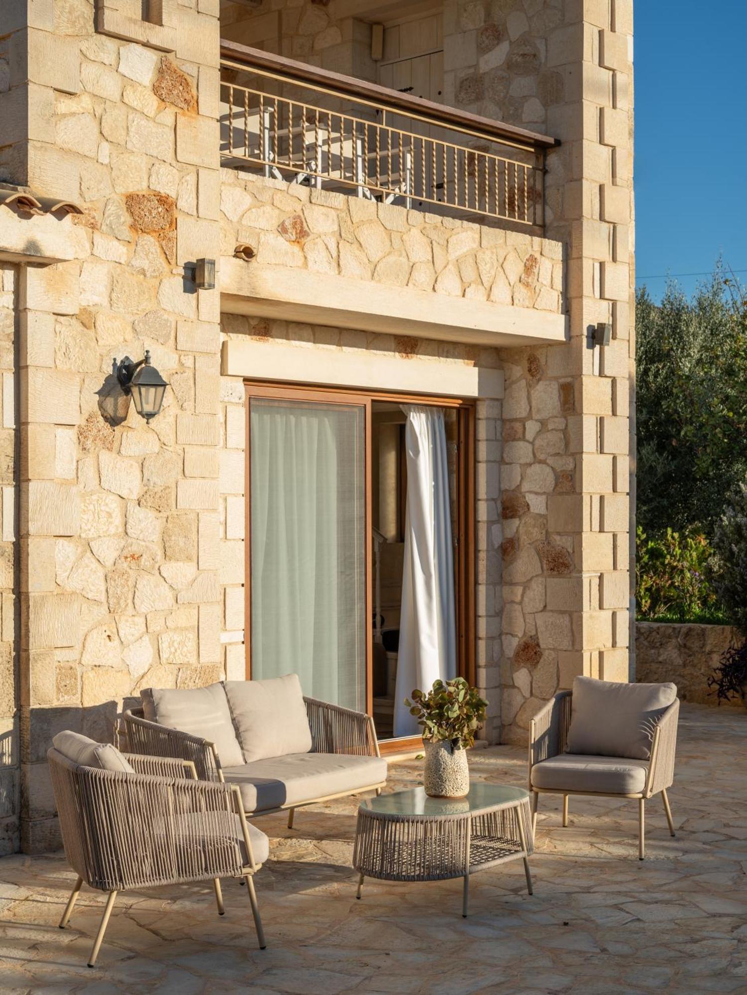 Villa Ydria Chavriáta エクステリア 写真